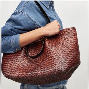 AllSaints Allington Tote